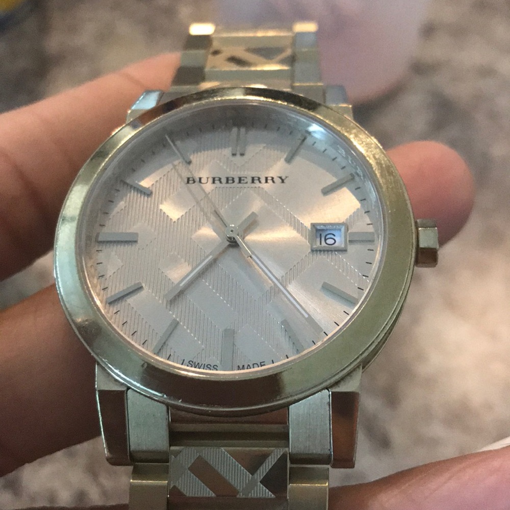 Watch - Picture 4 of 4